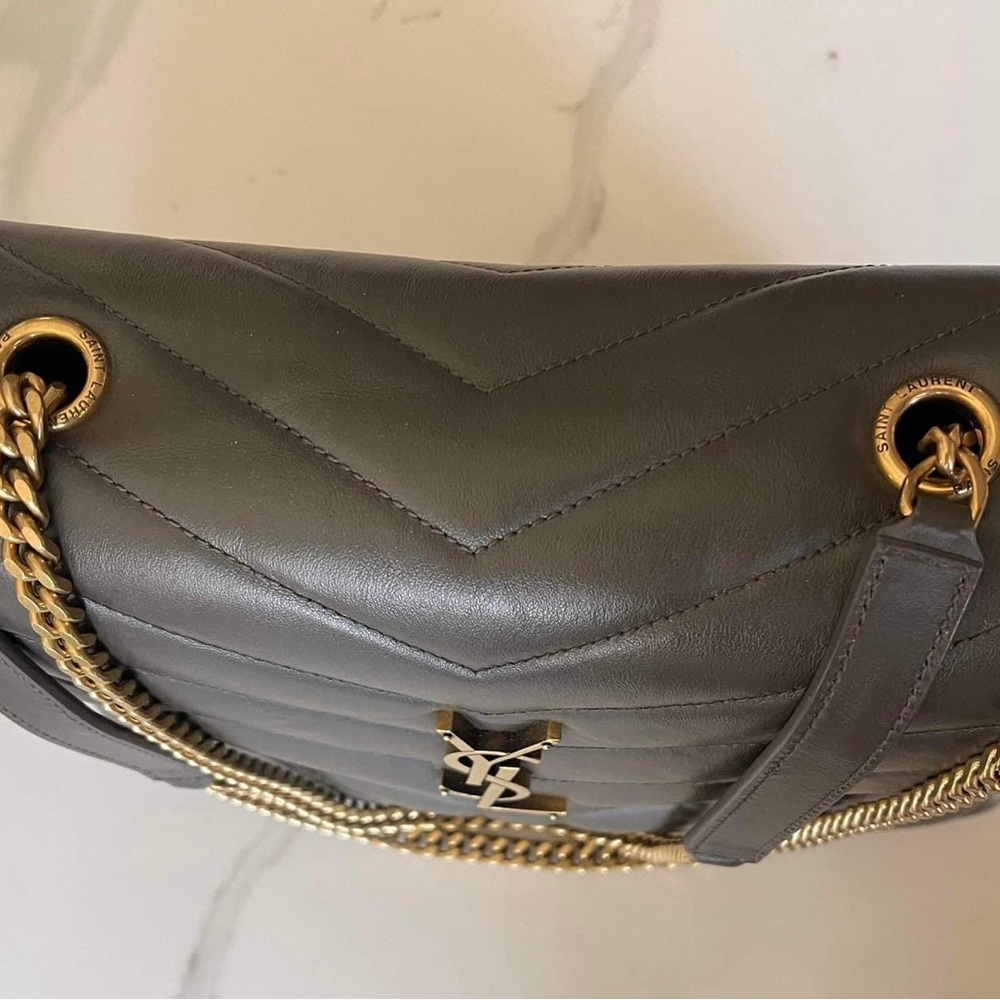 YSL LOULOU MEDIUM CHAIN BAG IN QUILTED "Y" LEATHER Grey PRISTINE Authentic - Picture 15 of 16
